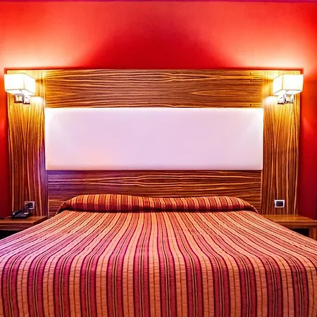 Marcantonio 4*